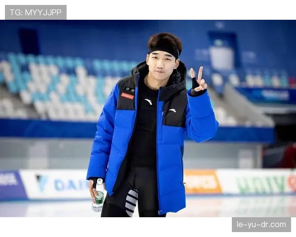 高亭宇训练完直接打车去吃人均三千的日料? 高亭宇训练完直接打车去吃人均三千的日料?